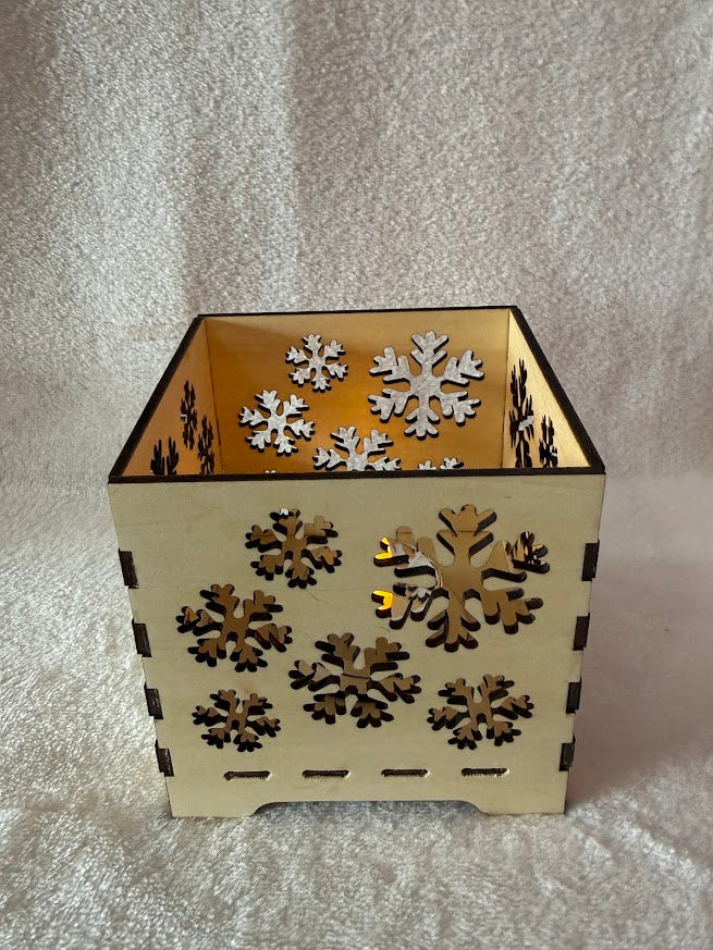 Tea light holder